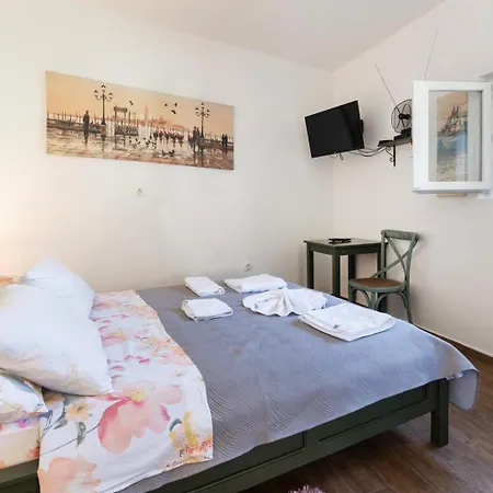 Andro Apartment