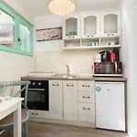 شقة Andro *